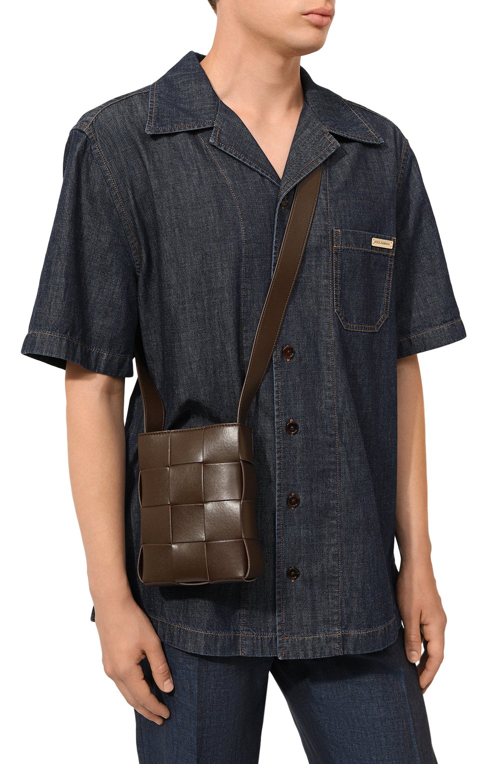 Сумка cassette BOTTEGA VENETA коричневого цвета по цене 187000 руб., арт. 729298/VBWD3, фото 2 Сумка cassette BOTTEGA VENETA, арт. 729298/VBWD3, фото 2