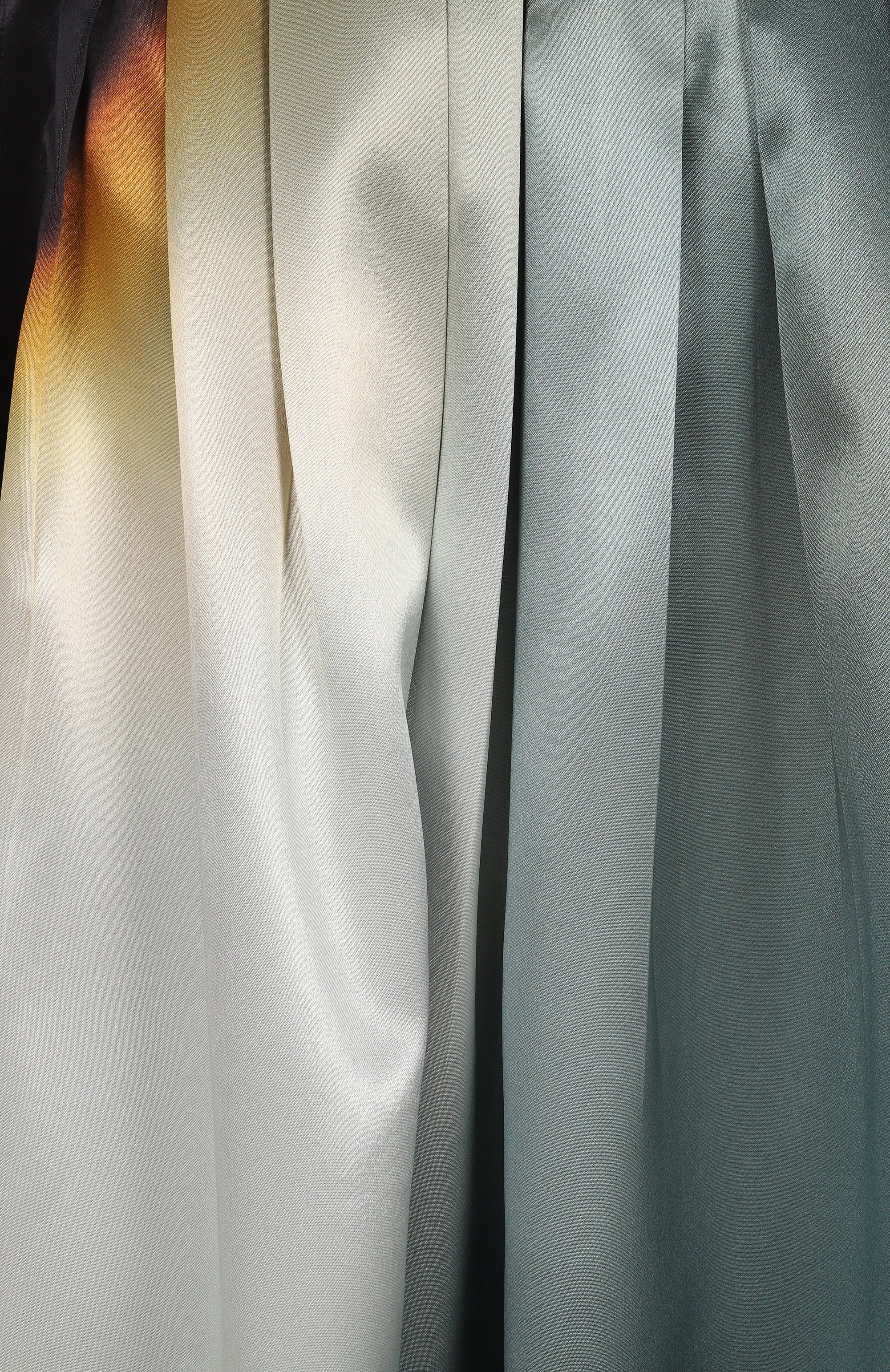 Атласное платье JIL SANDER разноцветного цвета по цене 439000 руб., арт. J01CT0238-J65291, фото 6 Атласное платье JIL SANDER, арт. J01CT0238-J65291, фото 6