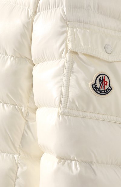 Пуховик badyfur MONCLER белого цвета по цене 189500 руб., арт. E2-093-46314-25-C0061, фото 5 Пуховик badyfur MONCLER, арт. E2-093-46314-25-C0061, фото 5