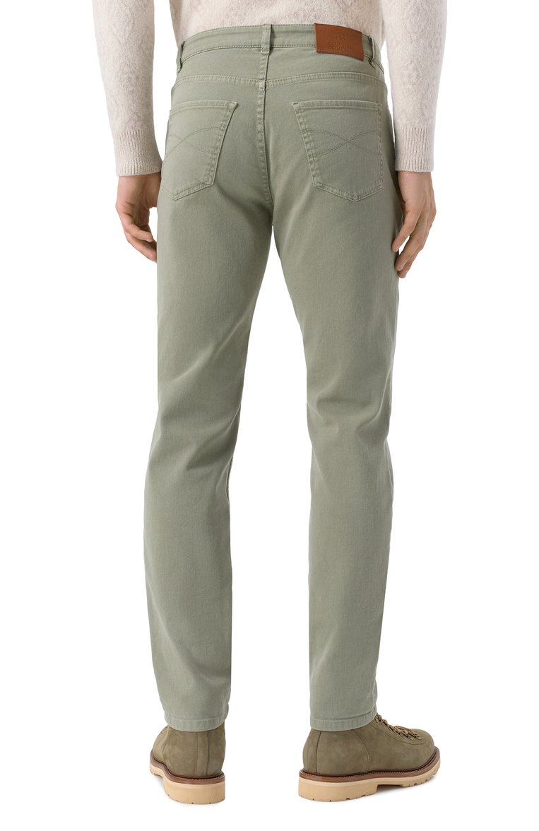 Мужские джинсы traditional fit BRUNELLO CUCINELLI светло-зеленого цвета, арт. M277PD3210 | Фото 4 (Материал внешний: Хлопок, Деним; Длина (брюки, джинсы): Стандартные; Кросс-КТ: Деним; Силуэт М (брюки): Прямые; Стили: Милитари, Повседневный; Автоматизация состава: Проставлено; Автоматизация ТО: Проставлено)