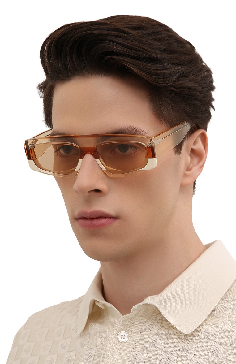 Женские солнцезащитные очки JACQUEMUS оранжевого цвета, арт. LES LUNETTES YAUC0 SHADE 0F 0RANGE | Фото 3 (Кросс-КТ: С/з-унисекс; Региональные ограничения белый список (Axapta Mercury): Не проставлено, RU; Нос: Не проставлено; Материал: Пластик; Тип очков: С/з; Оптика Гендер: оптика-унисекс; Очки форма: Прямоугольные)