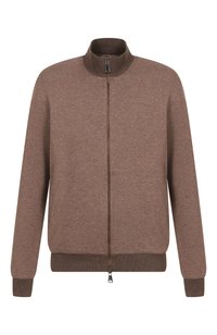 Коричневый