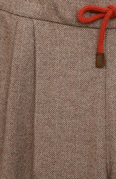 Шерстяные брюки BRUNELLO CUCINELLI коричневого цвета по цене 52800 руб., арт. BE258P113A, фото 3 Шерстяные брюки BRUNELLO CUCINELLI, арт. BE258P113A, фото 3