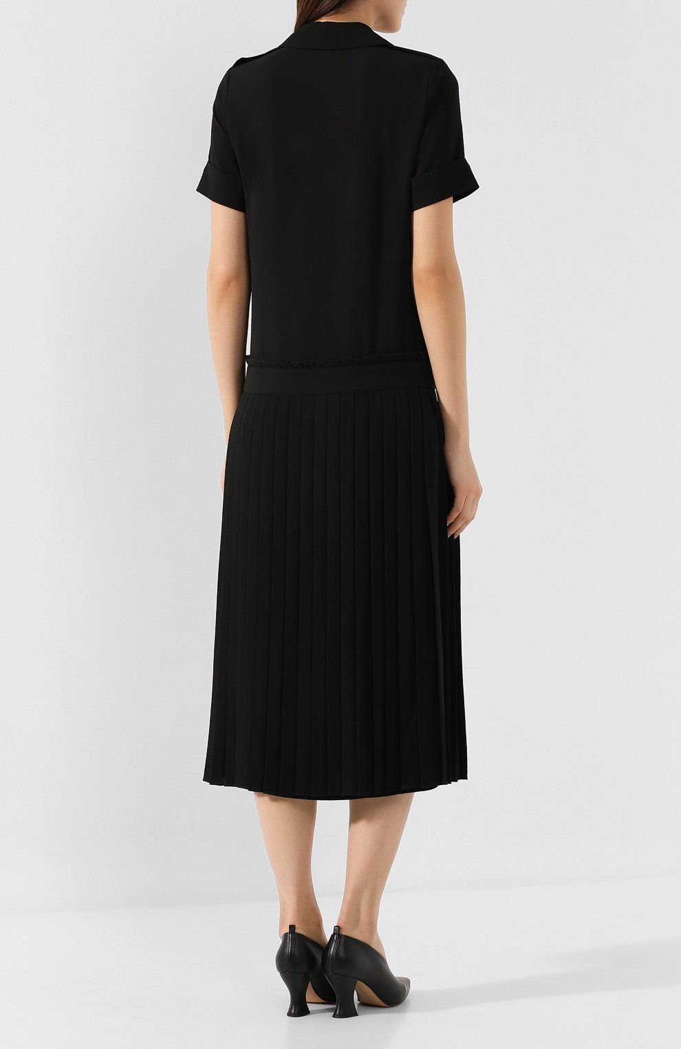 Платье-миди VICTORIA, VICTORIA BECKHAM черного цвета по цене 66450 руб., арт. DRVV 677 PAW19 TEXTURED CREPE, фото 4 Платье-миди VICTORIA, VICTORIA BECKHAM, арт. DRVV 677 PAW19 TEXTURED CREPE, фото 4