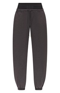 Темно-серый