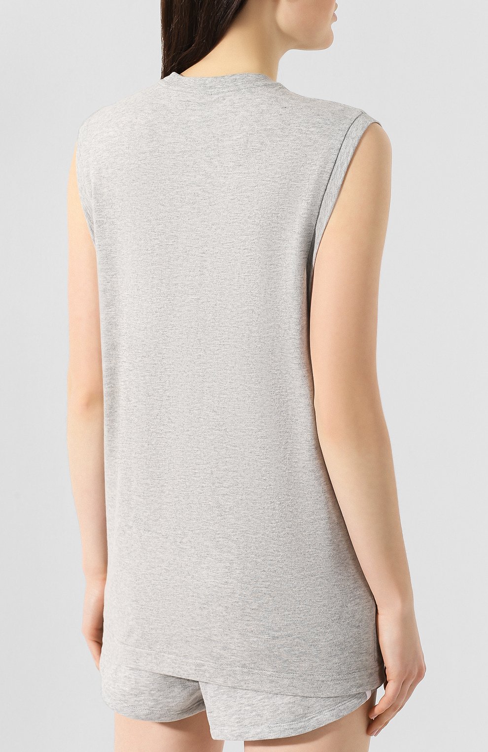 Комплект из двух футболок CALVIN KLEIN серого цвета по цене 3995 руб., арт. QS6199E, фото 4 Комплект из двух футболок CALVIN KLEIN, арт. QS6199E, фото 4