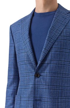 Мужской пиджак из шерсти и шелка CORNELIANI синего цвета, арт. 256018-2516200 | Фото 7 (Материал внешний: Шерсть; Рукава: Длинные; Драгоценные камни: Проставлено; Длина (для топов): Стандартные; Материал сплава: Проставлено; Случай: Повседневный; Пиджаки М: Приталенный; Стили: Кэжуэл; 1-2-бортные: Однобортные)