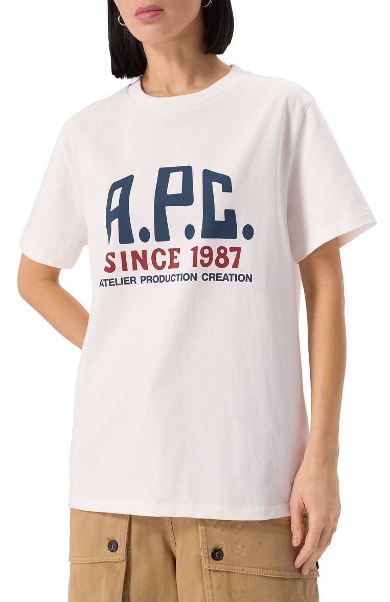 Женская хлопковая футболка A.P.C. белого цвета, арт. C0HBU-M26442 | Фото 3 (Рукава: Короткие; Длина (для топов): Стандартные; Стили: Кэжуэл; Принт: С принтом; Материал внешний: Хлопок)