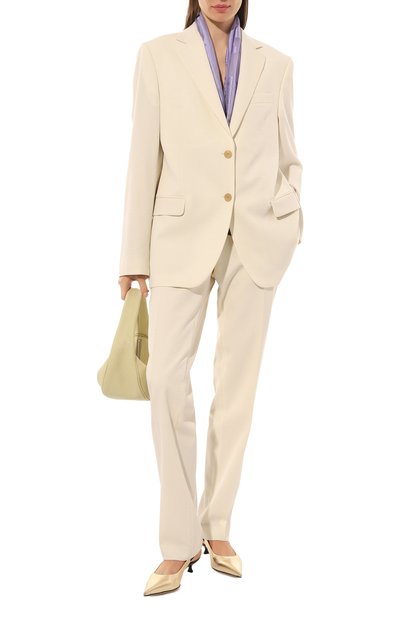 Шелковый шарф GIORGIO ARMANI сиреневого цвета по цене 67250 руб., арт. 795208/3R116, фото 3 Шелковый шарф GIORGIO ARMANI, арт. 795208/3R116, фото 3