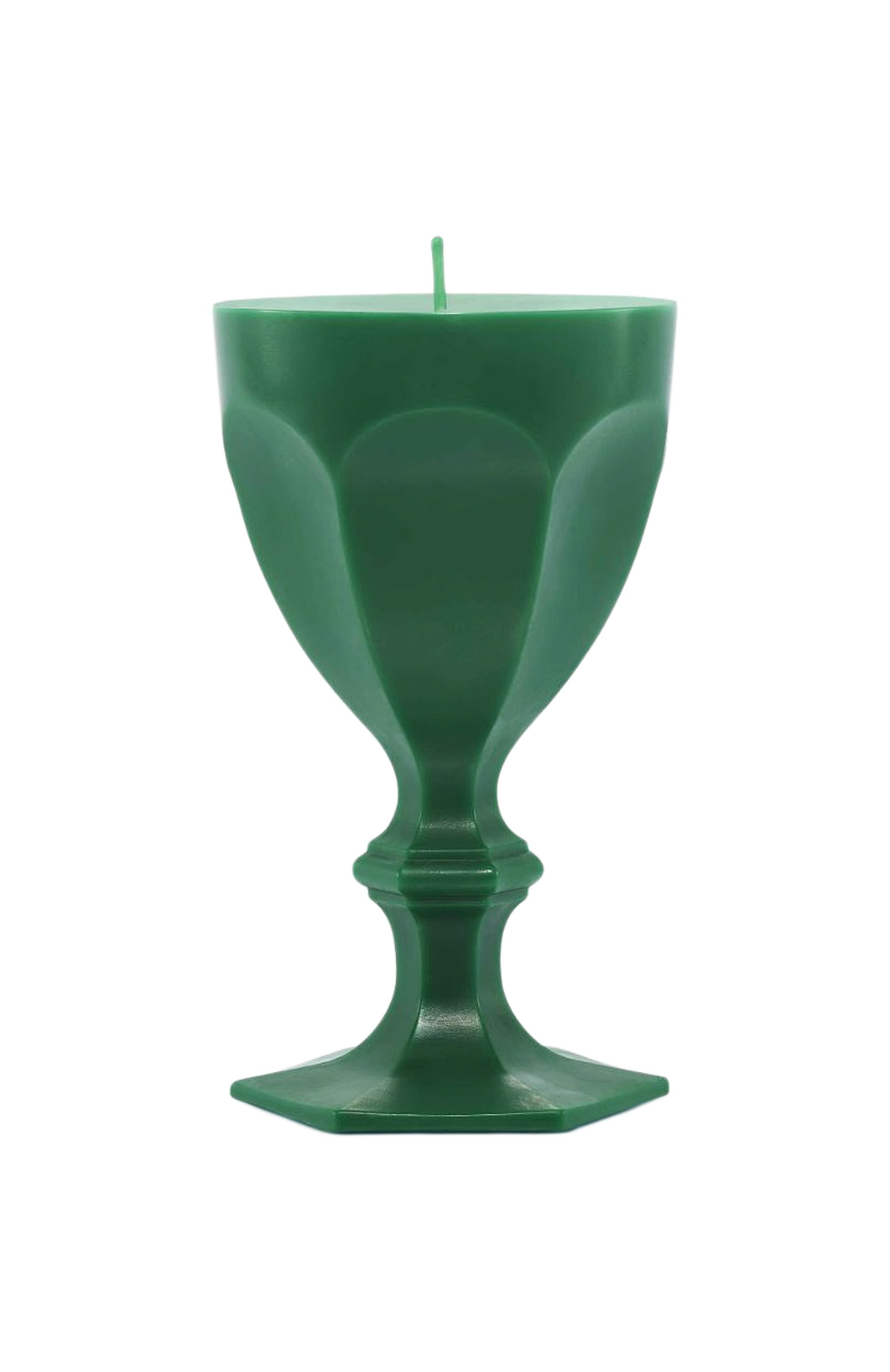 Свеча в форме бокала harcourt BACCARAT зеленого цвета по цене 18650 руб., арт. 2 816 959, фото 1 Свеча в форме бокала harcourt BACCARAT, арт. 2 816 959, фото 1