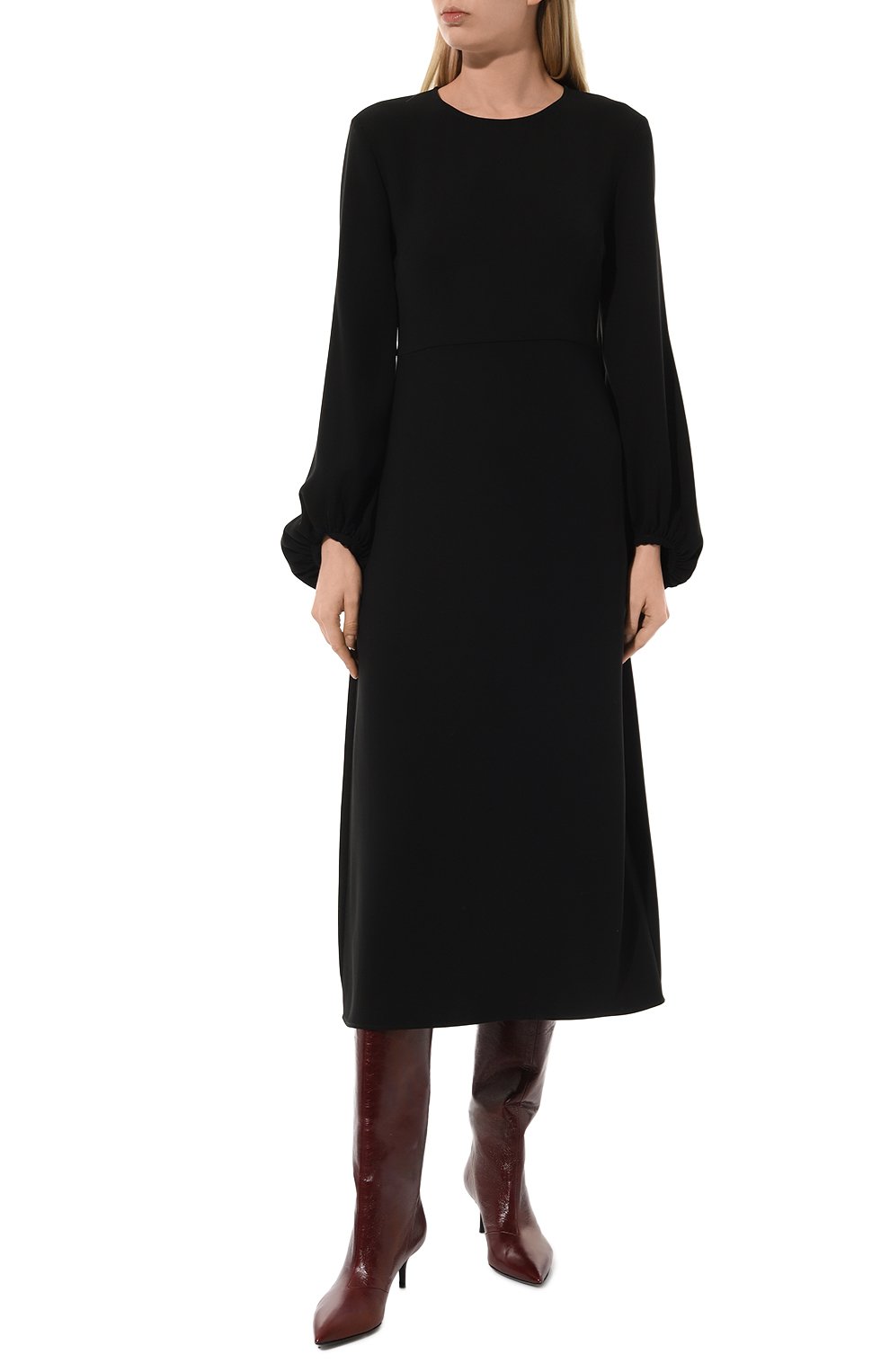 Платье P.A.R.O.S.H. черного цвета по цене 55700 руб., арт. P0KER-D725236, фото 3 Платье P.A.R.O.S.H., арт. P0KER-D725236, фото 3