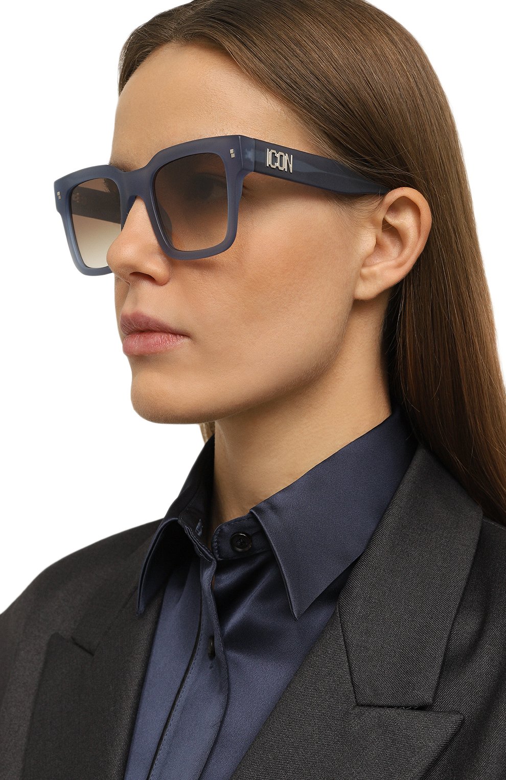 Солнцезащитные очки DSQUARED2 голубого цвета по цене 21800 руб., арт. IC0N0010 FLL, фото 2 Солнцезащитные очки DSQUARED2, арт. IC0N0010 FLL, фото 2