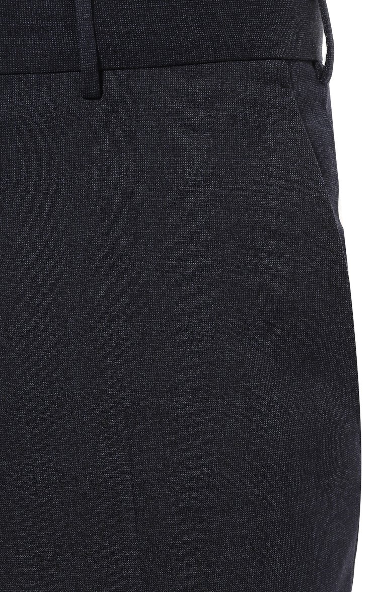 Мужские шерстяные брюки ZEGNA темно-синего цвета, арт. 644F01A6/75TB12 | Фото 5 (Материал внешний: Шерсть; Длина (брюки, джинсы): Стандартные; Материал сплава: Проставлено; Стили: Классический; Случай: Формальный; Драгоценные камни: Проставлено; Материал подклада: Вискоза)