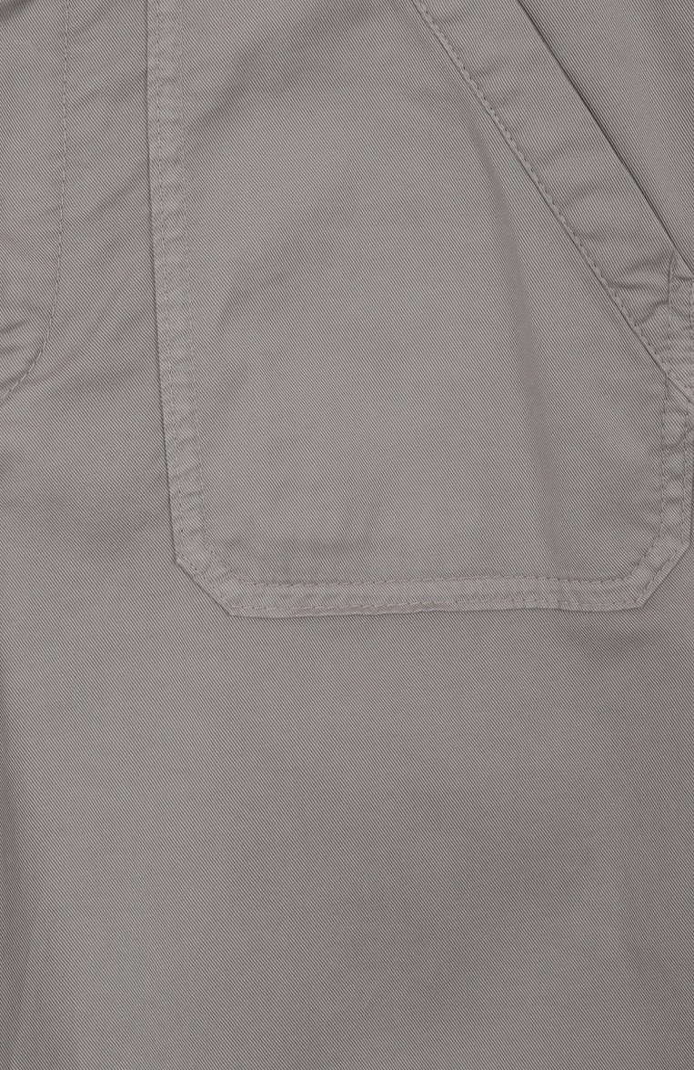 Детские хлопковые брюки BRUNELLO CUCINELLI серого цвета, арт. B289LP117C | Фото 3 (Нос: Не проставлено; Материал внешний: Хлопок; Случай: Повседневный; Ростовка одежда: 13 - 15 лет | 158 см)