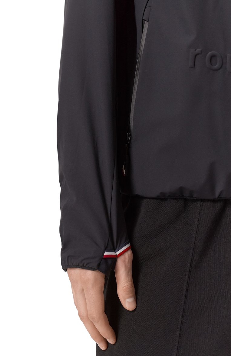 Мужская куртка rals MONCLER GRENOBLE черного цвета, арт. 1A00001/539DG | Фото 5 (Материал внешний: Синтетический материал; Длина (верхняя одежда): Короткие; Материал подклада: Синтетический материал; Рукава: Длинные; Кросс-КТ: Легкие; Стили: Кэжуэл)