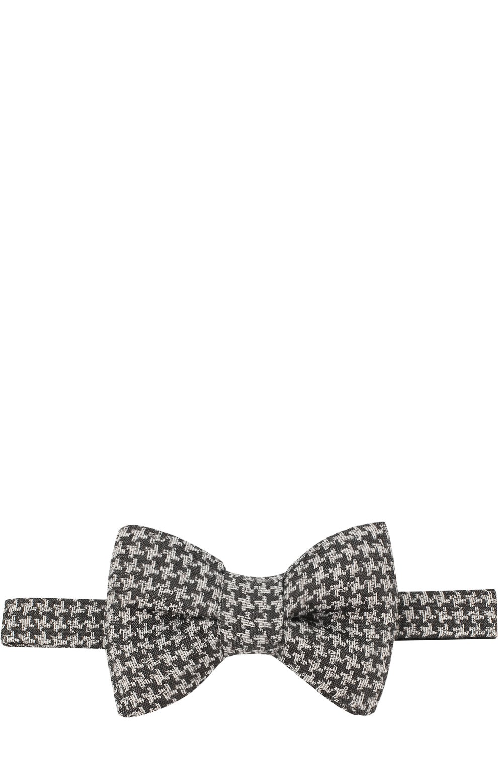 Галстук-бабочка из смеси шелка и льна TOM FORD серого цвета по цене 22250 руб., арт. 3TF66/4CH, фото 1 Галстук-бабочка из смеси шелка и льна TOM FORD, арт. 3TF66/4CH, фото 1