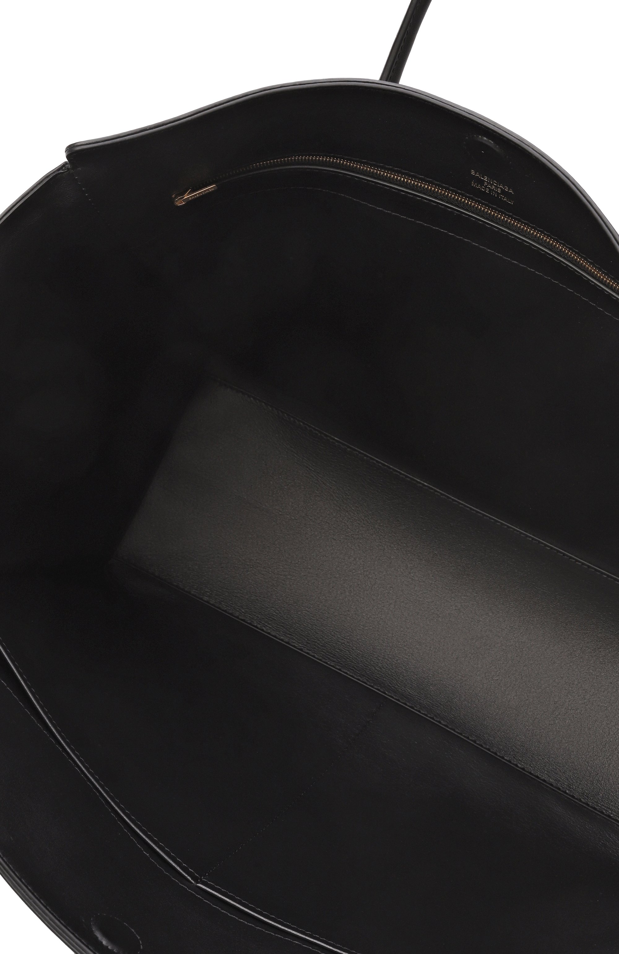 Сумка-тоут hampton medium BALENCIAGA черного цвета по цене 480000 руб., арт. 813354/2ABAV, фото 5 Сумка-тоут hampton medium BALENCIAGA, арт. 813354/2ABAV, фото 5