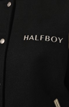 Женский шерстяной бомбер HALFBOY черного цвета, арт. HFW231WLBB008 | Фото 5 (Кросс-КТ: Куртка, бомбер; Материал внешний: Шерсть; Рукава: Длинные; Материал сплава: Проставлено; Стили: Спорт-шик; Драгоценные камни: Проставлено; Длина (верхняя одежда): Короткие; Материал подклада: Вискоза)