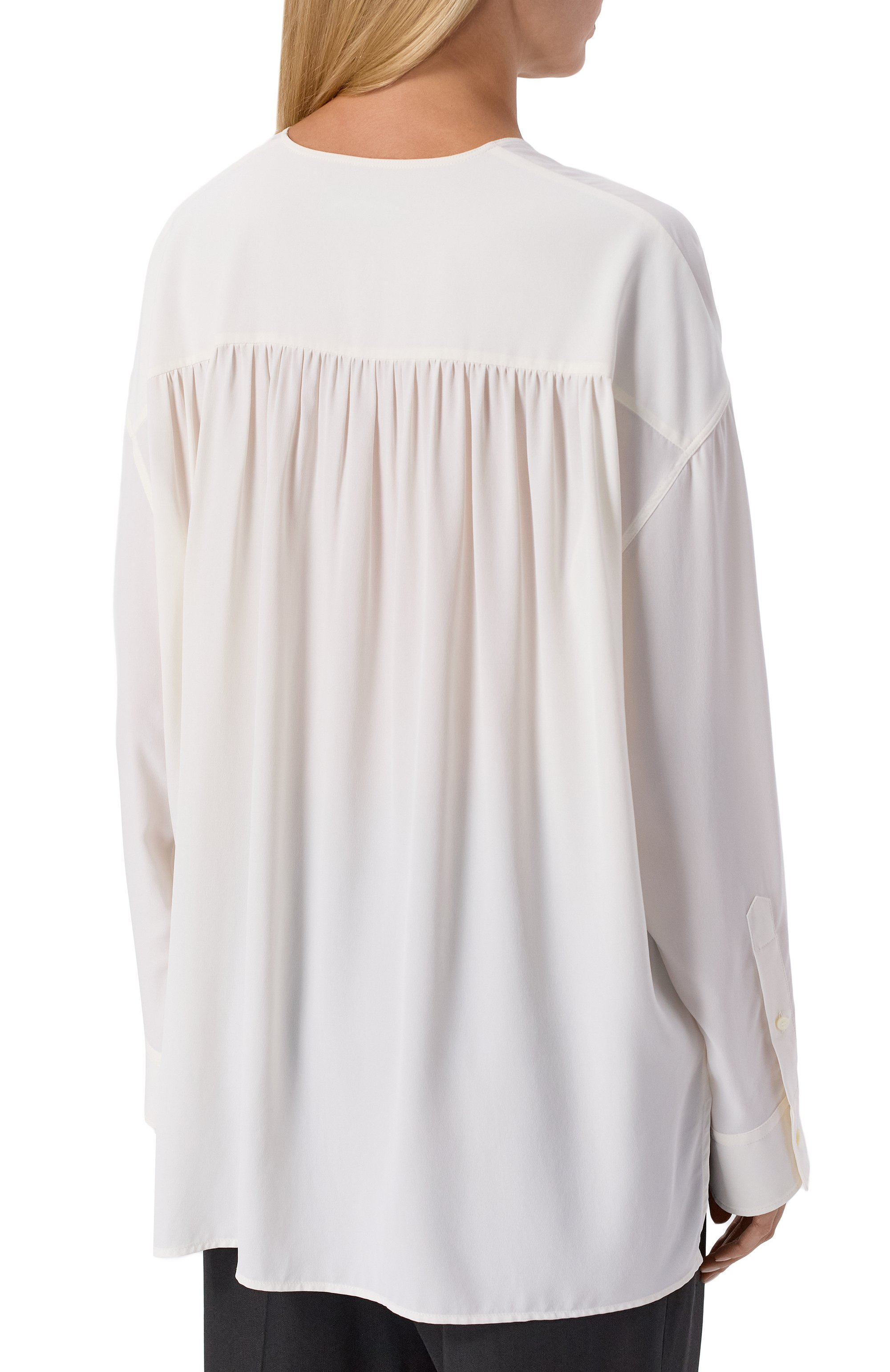 Блузка из вискозы и шелка LANVIN белого цвета по цене 225000 руб., арт. RW-T00067-6253-E26, фото 4 Блузка из вискозы и шелка LANVIN, арт. RW-T00067-6253-E26, фото 4