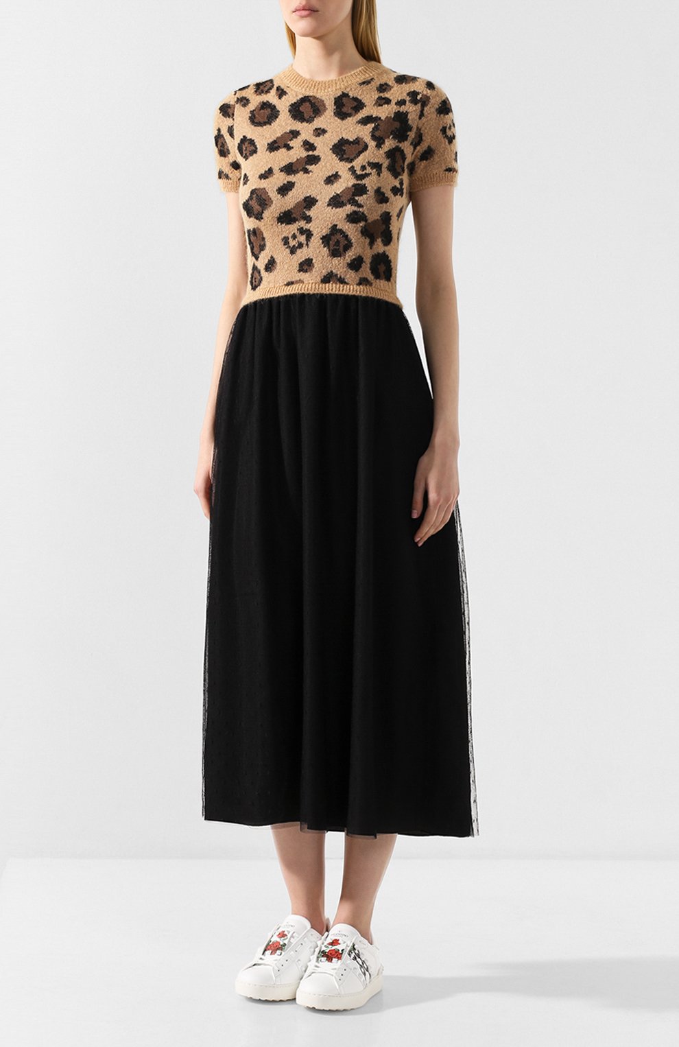 Платье-миди REDVALENTINO бежевого цвета по цене 79700 руб., арт. SR0KDA98/4LS, фото 3 Платье-миди REDVALENTINO, арт. SR0KDA98/4LS, фото 3