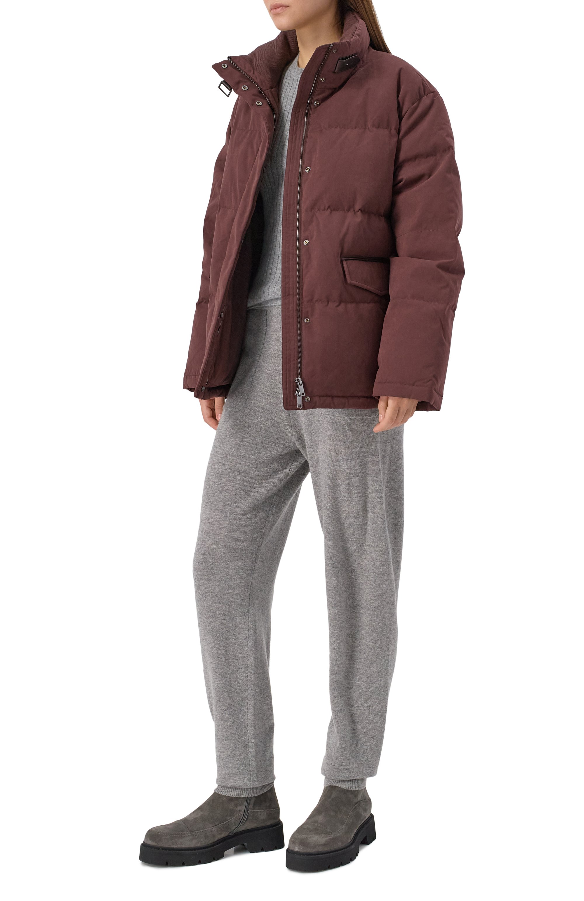 Пуховик baltic sands 12 STOREEZ коричневого цвета по цене 45000 руб., арт. 133970, фото 2 Пуховик baltic sands 12 STOREEZ, арт. 133970, фото 2