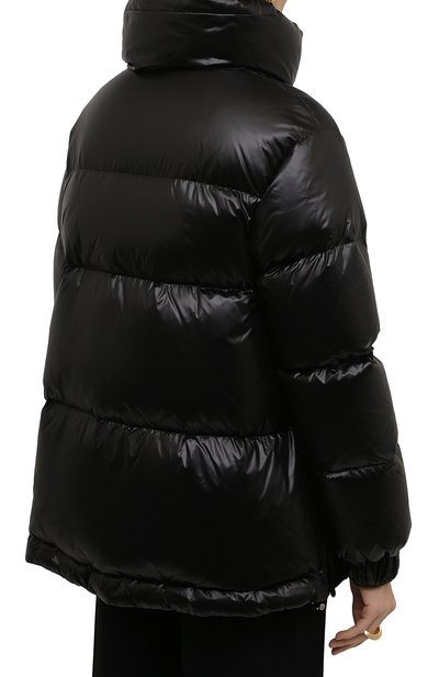 Пуховик WOOLRICH черного цвета по цене 71950 руб., арт. CFWW0U0583FR/UT1702, фото 4 Пуховик WOOLRICH, арт. CFWW0U0583FR/UT1702, фото 4