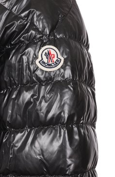 Мужская пуховик akinari MONCLER черного цвета, арт. 1A00009/596J9 | Фото 6 (Длина (верхняя одежда): Короткие; Материал внешний: Синтетический материал; Материал подклада: Синтетический материал; Рукава: Длинные; Стили: Кэжуэл; Мужское Кросс-КТ: пуховик-короткий)