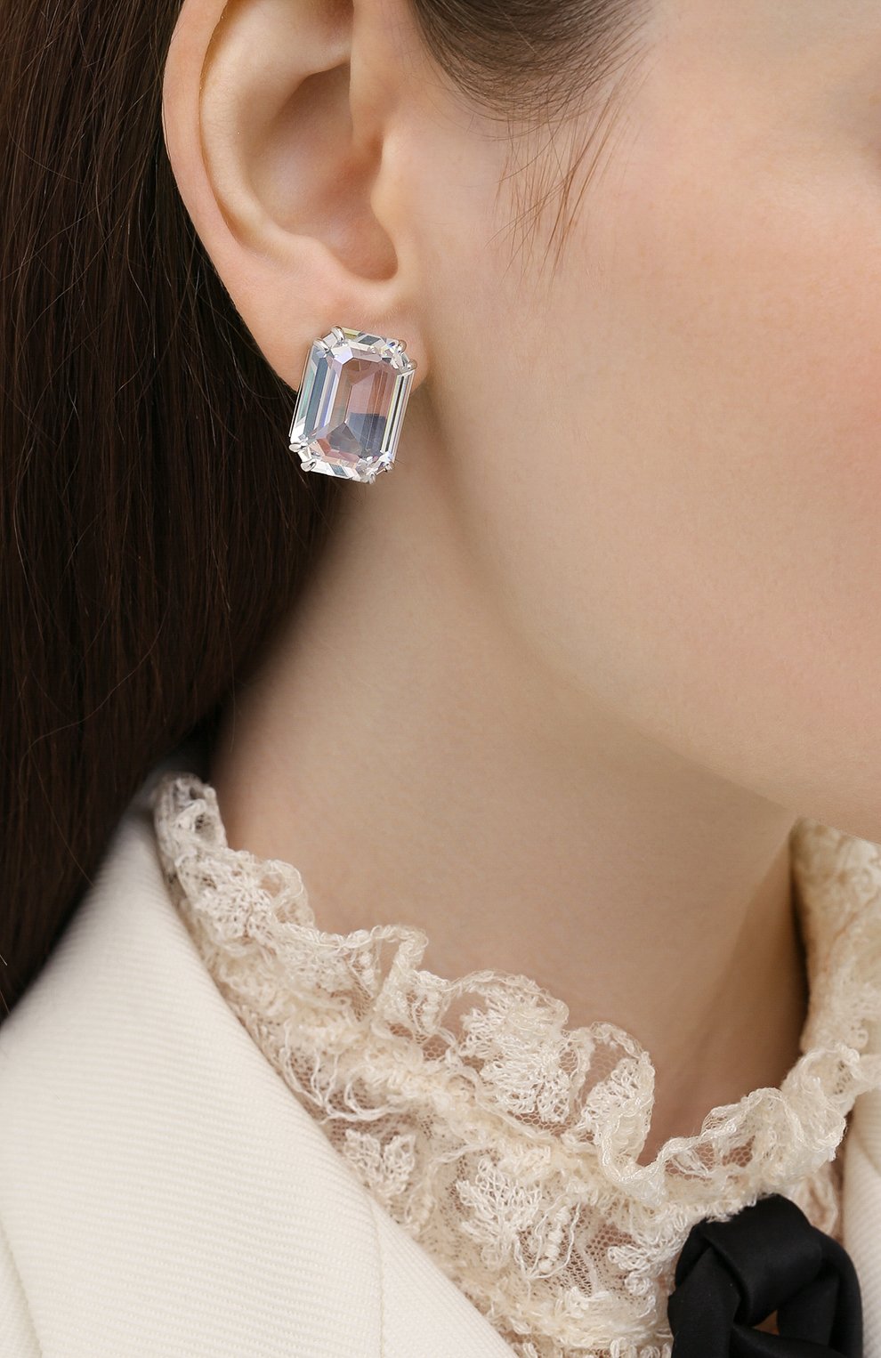 Серьга-клипса mesmera SWAROVSKI серебряного цвета по цене 6360 руб., арт. 5600860, фото 2 Серьга-клипса mesmera SWAROVSKI, арт. 5600860, фото 2