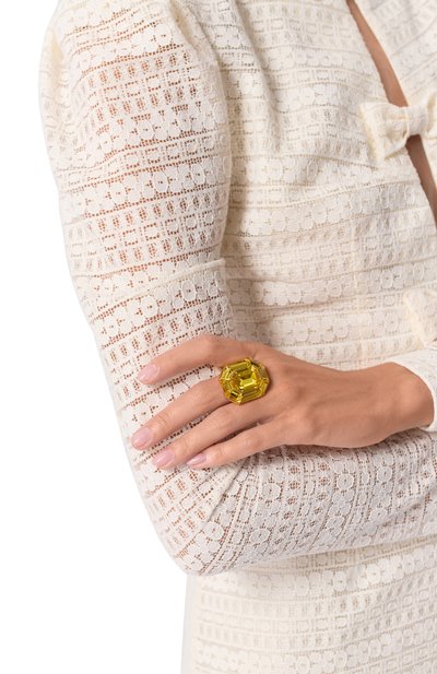 Кольцо lucent SWAROVSKI желтого цвета по цене 34000 руб., арт. 5708782, фото 2 Кольцо lucent SWAROVSKI, арт. 5708782, фото 2