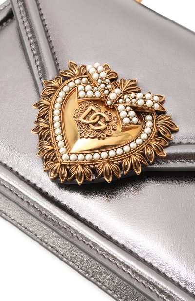 Сумка devotion small DOLCE & GABBANA серебряного цвета по цене 232000 руб., арт. BB6711/A1016, фото 3 Сумка devotion small DOLCE & GABBANA, арт. BB6711/A1016, фото 3