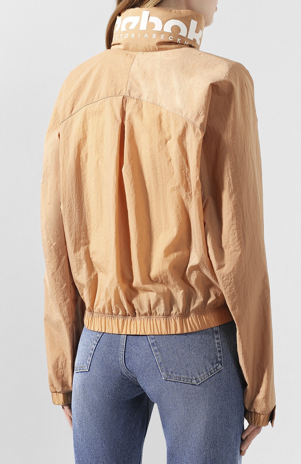 Анорак reebok x victoria beckham REEBOK бежевого цвета по цене 17700 руб., арт. GE5609, фото 4 Анорак reebok x victoria beckham REEBOK, арт. GE5609, фото 4