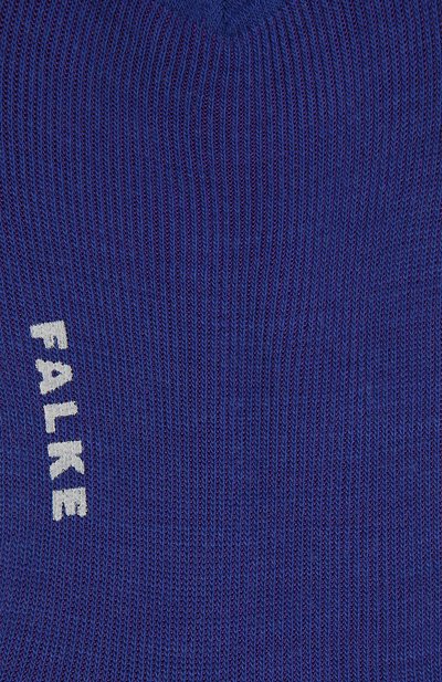 Носки color shade FALKE синего цвета по цене 1560 руб., арт. 46516_19_, фото 2 Носки color shade FALKE, арт. 46516_19_, фото 2