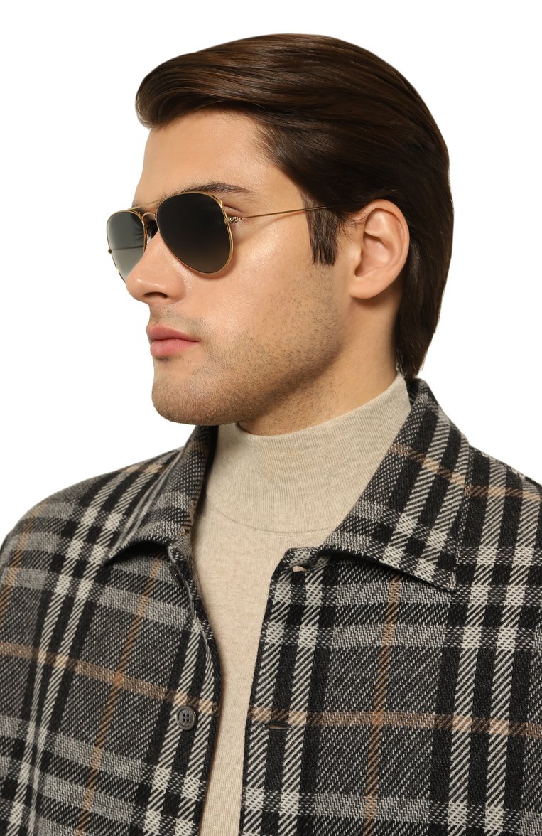 Женские солнцезащитные очки RAY-BAN черного цвета, арт. 3025-181/71 | Фото 3 (Региональные ограничения белый список (Axapta Mercury): Не проставлено; Нос: Не проставлено; Тип очков: С/з; Кросс-КТ: С/з-унисекс; Материал: Металл; Оптика Гендер: оптика-унисекс; Очки форма: Авиаторы)