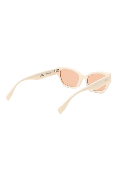 Солнцезащитные очки EIGENGRAU белого цвета по цене 19900 руб., арт. 417HZ-EBE, фото 4 Солнцезащитные очки EIGENGRAU, арт. 417HZ-EBE, фото 4