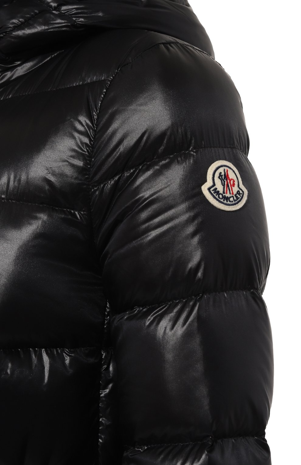 Пуховик suyen MONCLER черного цвета по цене 155500 руб., арт. 1B200-00-53052, фото 5 Пуховик suyen MONCLER, арт. 1B200-00-53052, фото 5