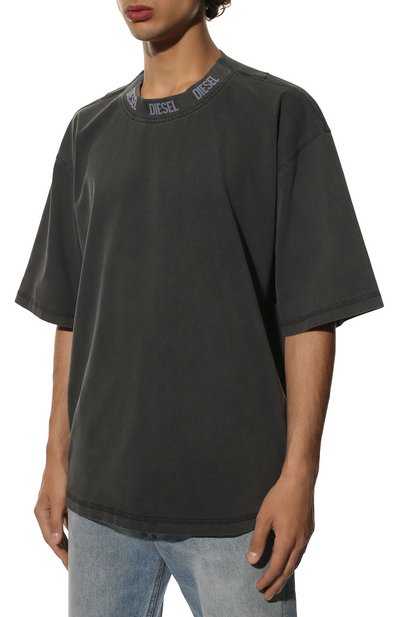 Хлопковая футболка DIESEL темно-серого цвета по цене 9950 руб., арт. A06262/0JFAX, фото 3 Хлопковая футболка DIESEL, арт. A06262/0JFAX, фото 3
