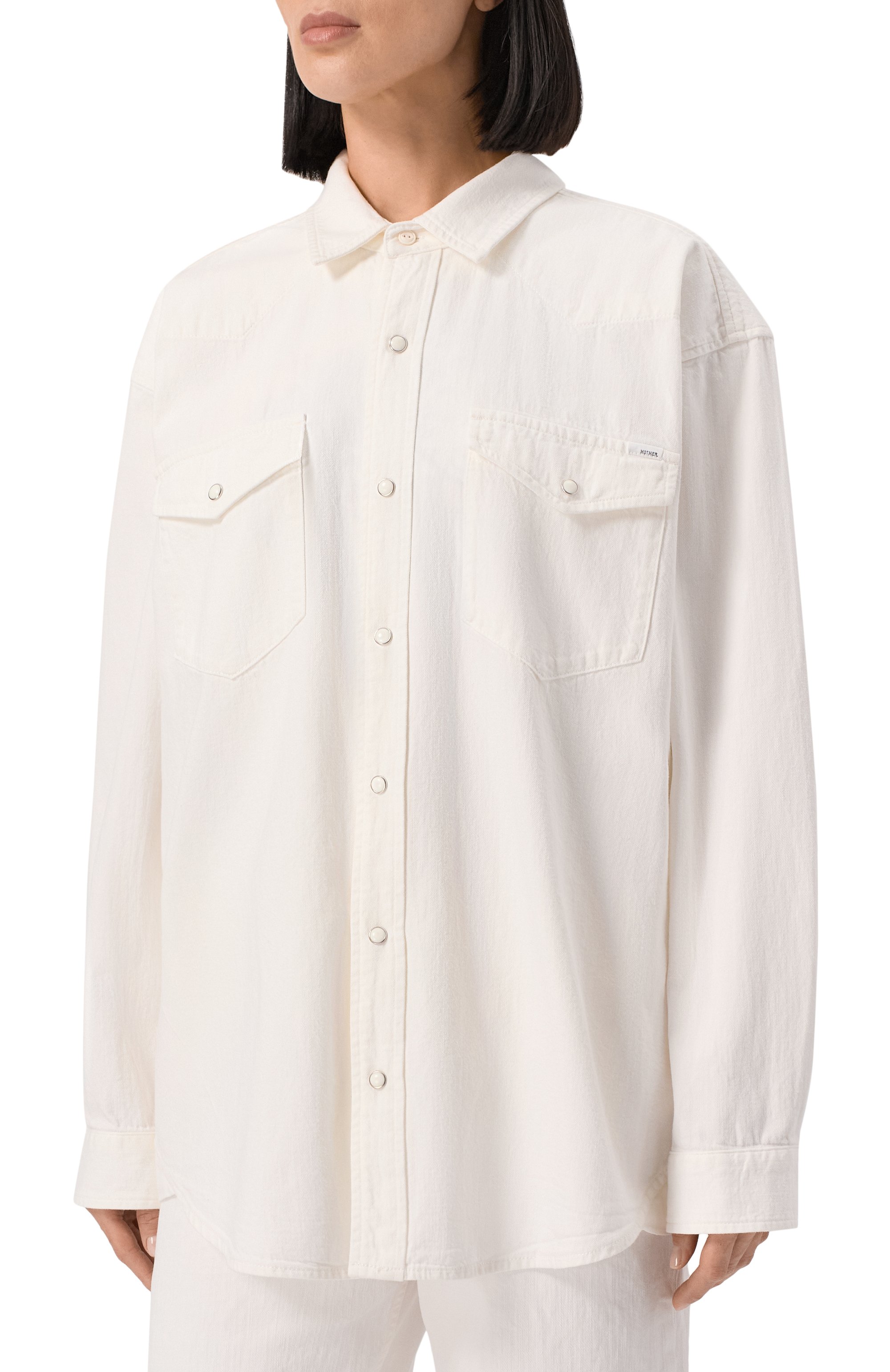 Джинсовая рубашка MOTHER молочного цвета по цене 41050 руб., арт. 21306-1494, фото 3 Джинсовая рубашка MOTHER, арт. 21306-1494, фото 3