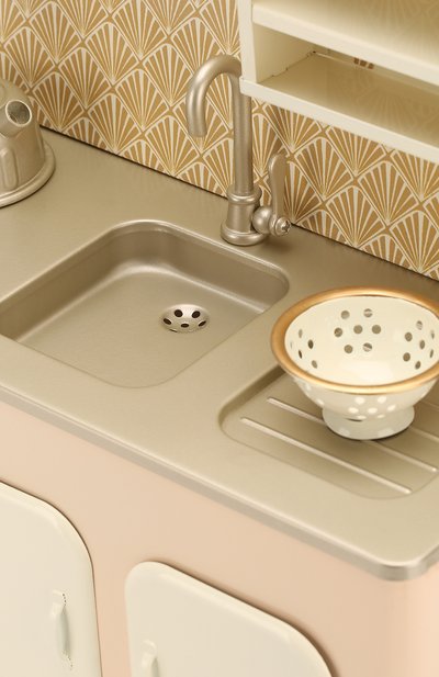 Игрушка металлическая кухня MAILEG бежевого цвета по цене 16450 руб., арт. 11-9104-00, фото 4 Игрушка металлическая кухня MAILEG, арт. 11-9104-00, фото 4