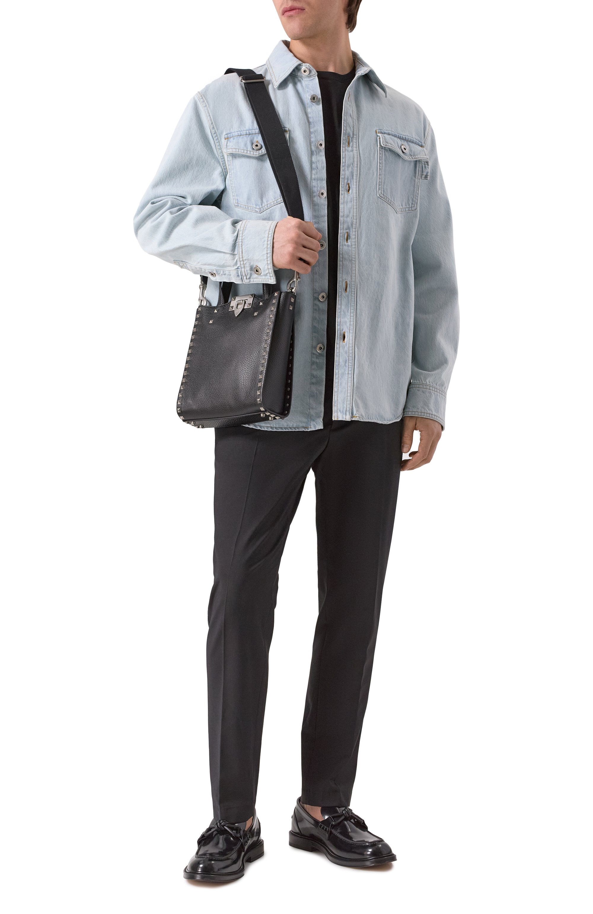 Сумка rockstud VALENTINO черного цвета по цене 208500 руб., арт. 6Y2B0B43/TED, фото 7 Сумка rockstud VALENTINO, арт. 6Y2B0B43/TED, фото 7