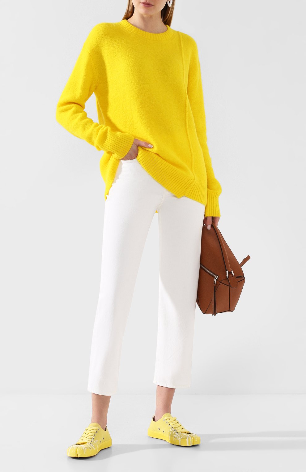 Свитер ACNE STUDIOS желтого цвета по цене 33450 руб., арт. A60130/W, фото 2 Свитер ACNE STUDIOS, арт. A60130/W, фото 2