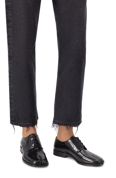 Кожаные дерби tabi MAISON MARGIELA черного цвета по цене 137000 руб., арт. S34WQ0021/PS679_001, фото 2 Кожаные дерби tabi MAISON MARGIELA, арт. S34WQ0021/PS679_001, фото 2