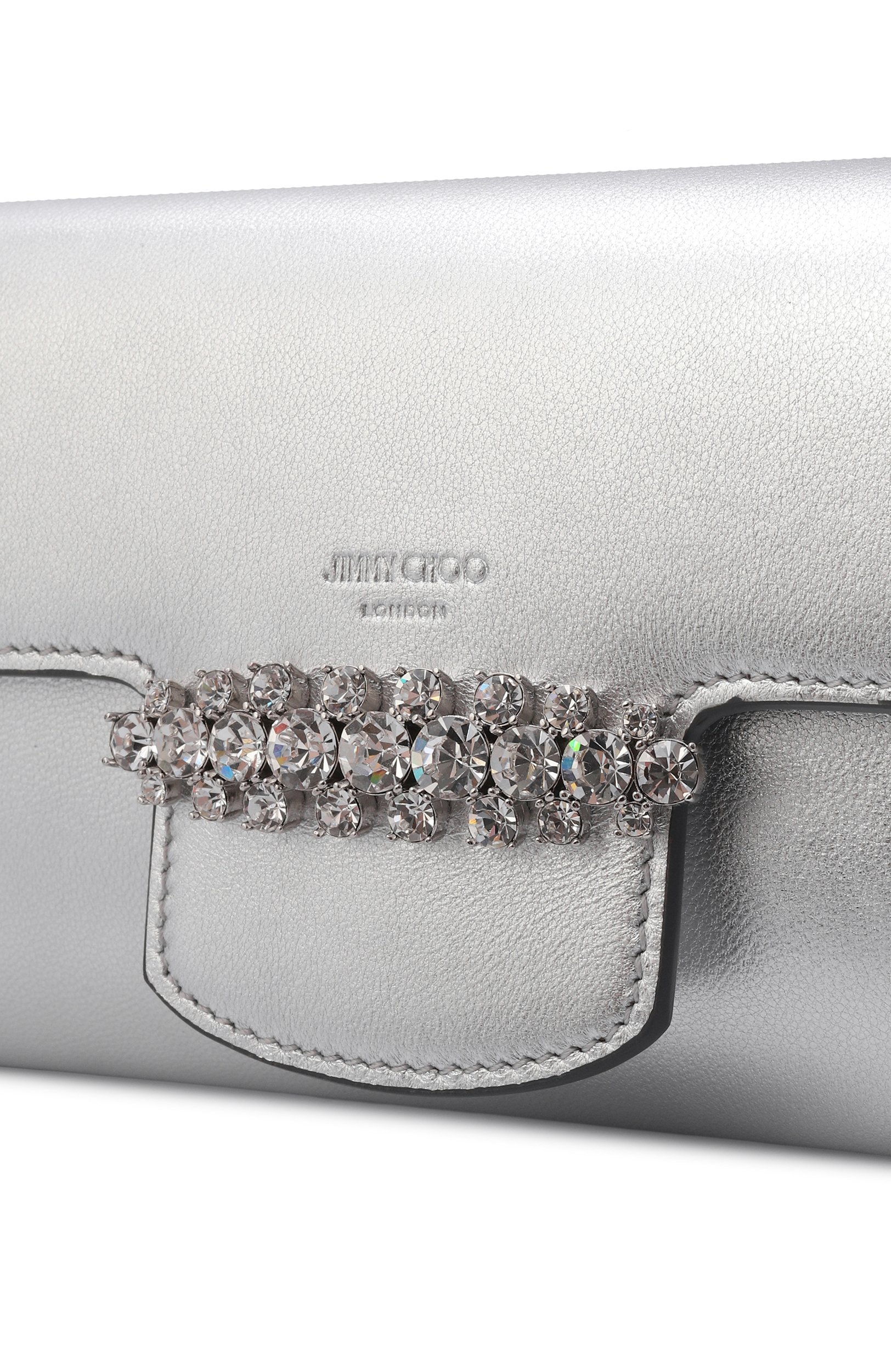 Кожаный клатч bing JIMMY CHOO серебряного цвета по цене 127500 руб., арт. BINGWALCHAINAZJ, фото 6 Кожаный клатч bing JIMMY CHOO, арт. BINGWALCHAINAZJ, фото 6