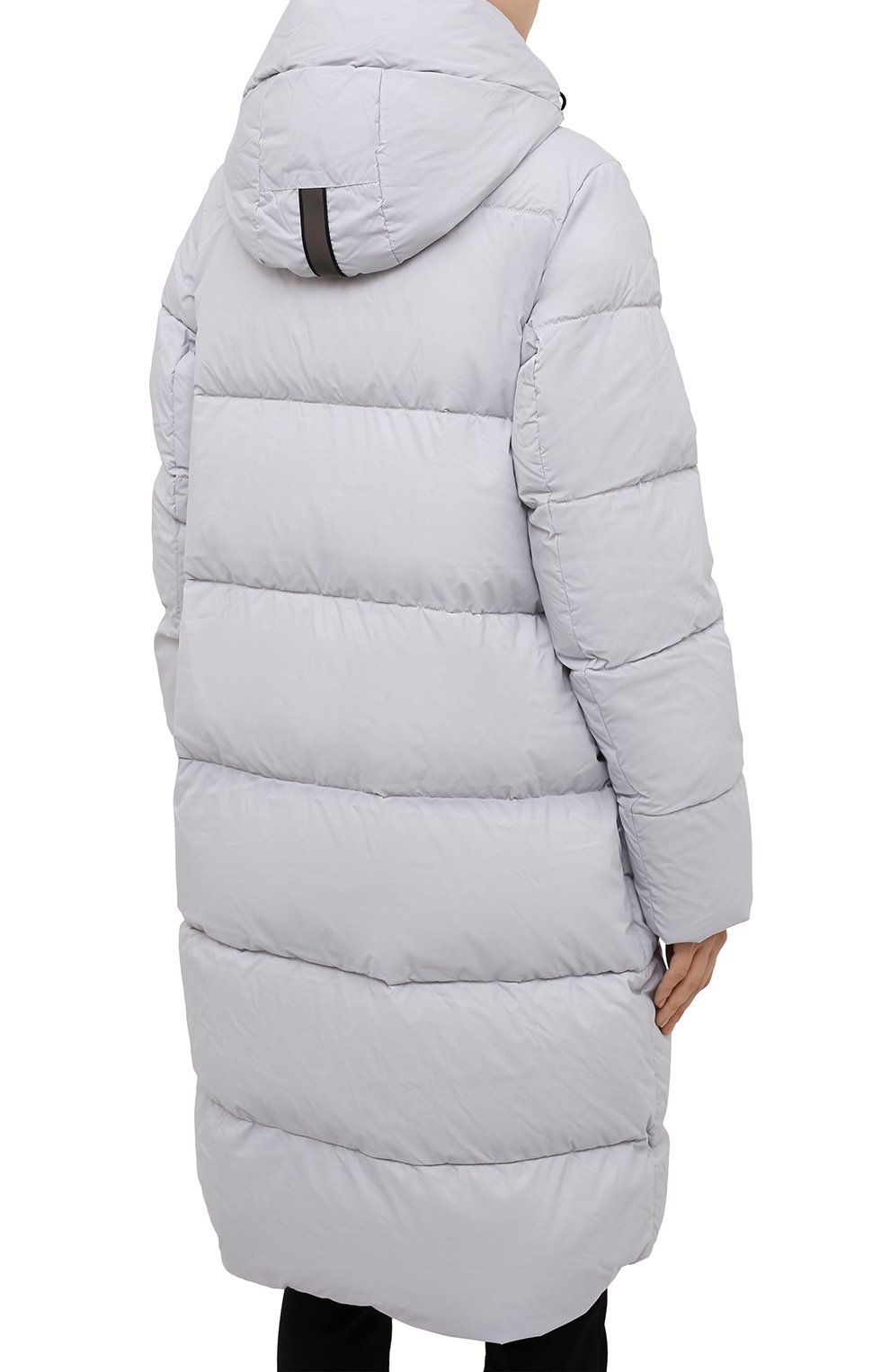 Пуховик CANADA GOOSE серебряного цвета по цене 128500 руб., арт. 2610LB, фото 4 Пуховик CANADA GOOSE, арт. 2610LB, фото 4
