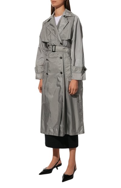 Тренч PRADA серого цвета по цене 200000 руб., арт. 291168-1WQ9-F0193-201, фото 3 Тренч PRADA, арт. 291168-1WQ9-F0193-201, фото 3