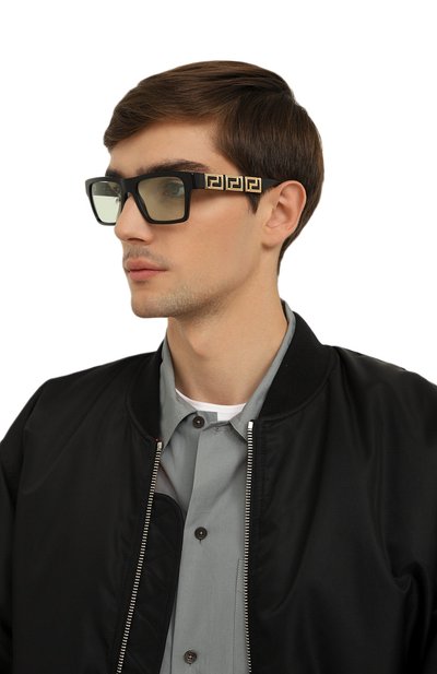 Солнцезащитные очки VERSACE зеленого цвета по цене 58050 руб., арт. 4445-GB1/M1, фото 3 Солнцезащитные очки VERSACE, арт. 4445-GB1/M1, фото 3