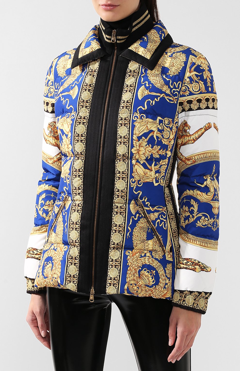 Стеганая куртка с принтом и воротником-стойкой  VERSACE, арт. A80273/A226681, фото 3
