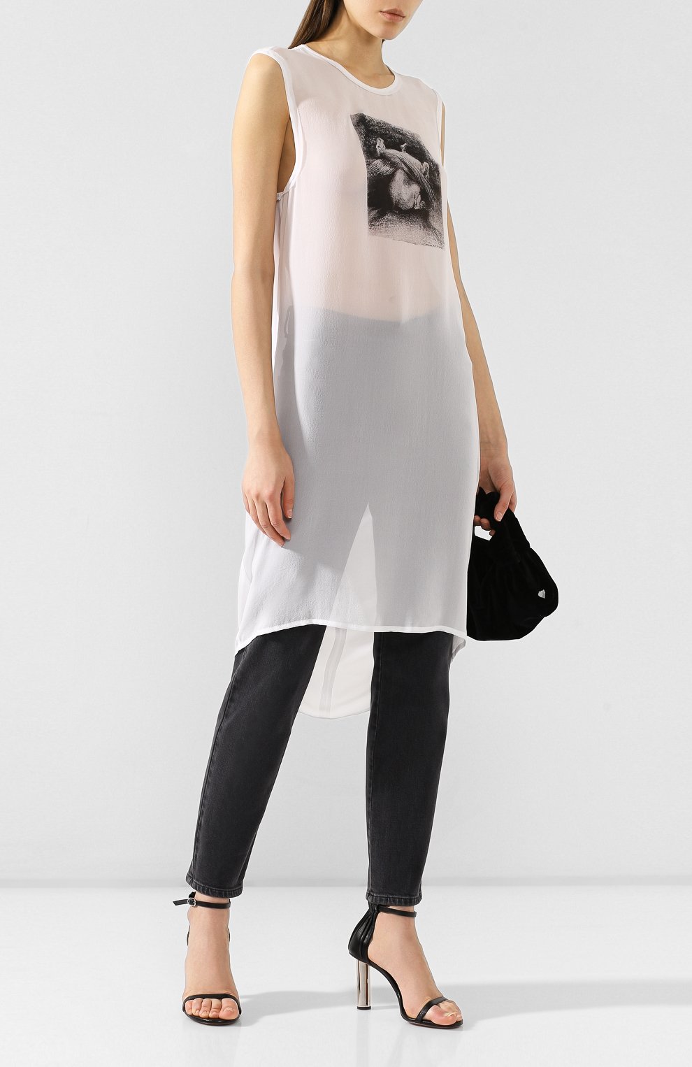Шелковая туника ANN DEMEULEMEESTER белого цвета по цене 65400 руб., арт. 1901-2202-P-100-002, фото 2 Шелковая туника ANN DEMEULEMEESTER, арт. 1901-2202-P-100-002, фото 2