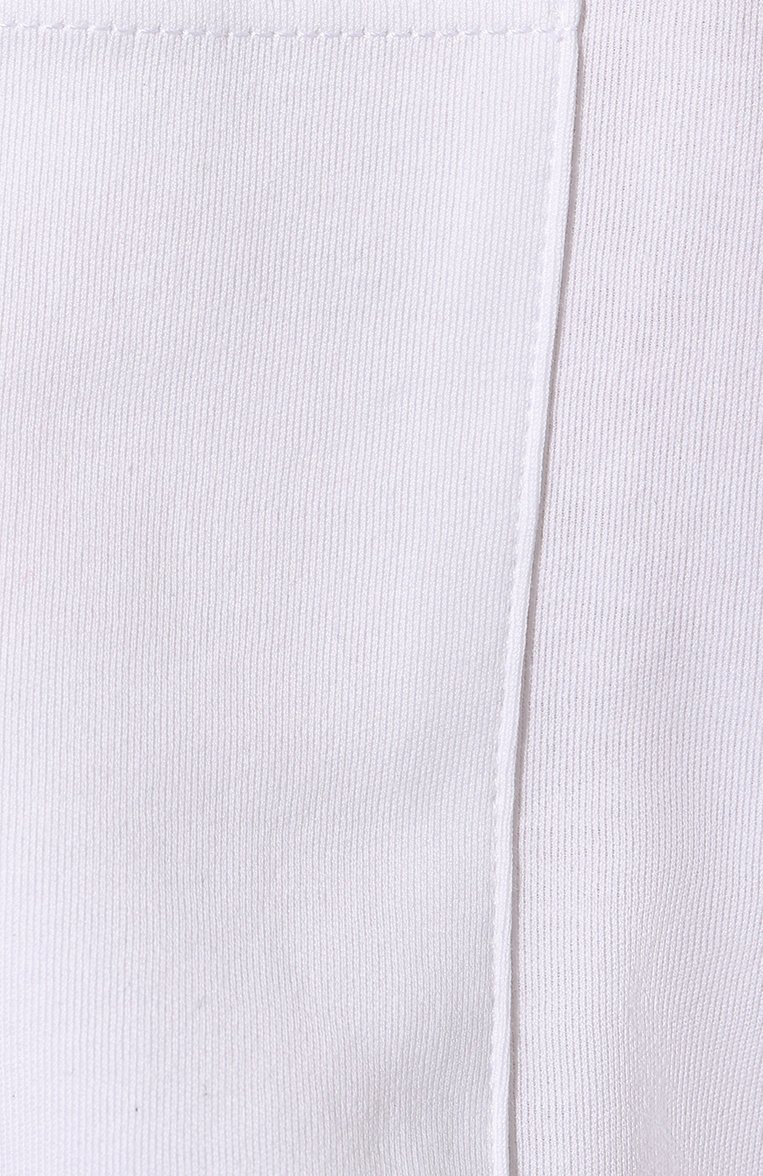 Женская хлопковая футболка PRADA белого цвета, арт. 3560A-240-F0009-212 | Фото 5 (Принт: Без принта; Рукава: Короткие; Мат�ериал сплава: Проставлено; Материал внешний: Хлопок; Стили: Спорт-шик; Женское Кросс-КТ: Футболка-одежда; Драгоценные камни: Проставлено; Длина (для топов): Укороченные)