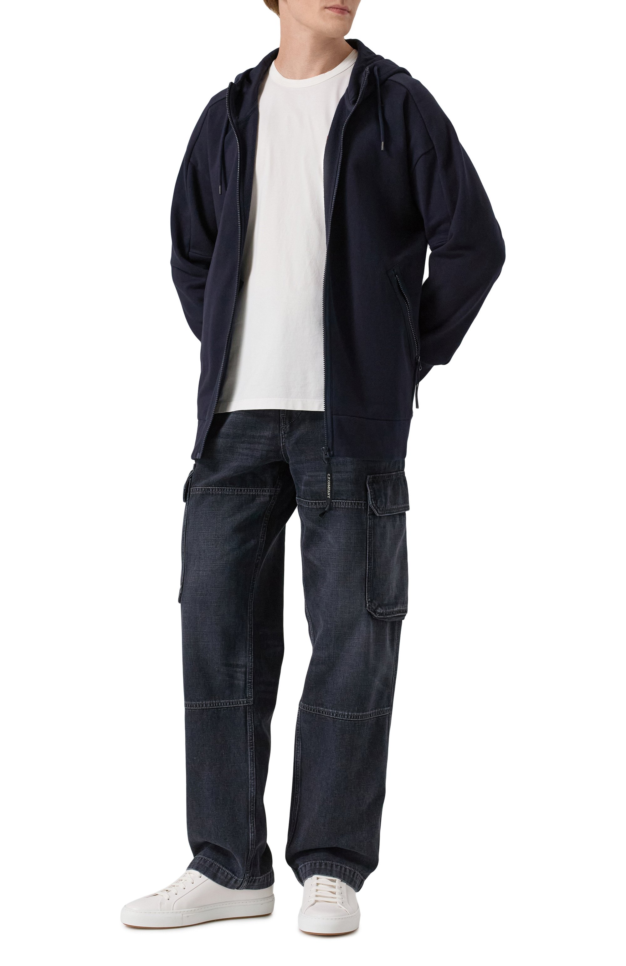 Хлопковая толстовка C.P. COMPANY темно-синего цвета по цене 39950 руб., арт. RCCMSS715A005086W, фото 2 Хлопковая толстовка C.P. COMPANY, арт. RCCMSS715A005086W, фото 2