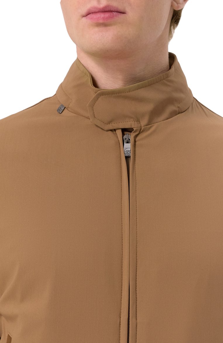 Мужской шерстяной бомбер CORNELIANI светло-коричневого цвета, арт. 25L5V2-2520123 | Фото 5 (Материал внешний: Синтетический материал, Шерсть; Длина (верхняя одежда): Короткие; Рукава: Длинные; Стили: Кэжуэл; Мужское Кросс-КТ: шерсть и кашемир; Принт: Без принта; Кросс-КТ: бомбер, Легкие; Автоматизация ТО: Проставлено; Автоматизация состава: Проставлено; Детали: Без декора)